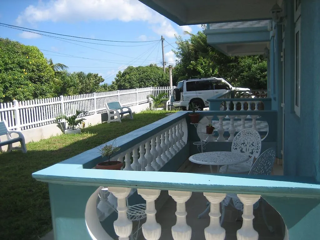 Castille Paradise Apartment Scotts Head Village