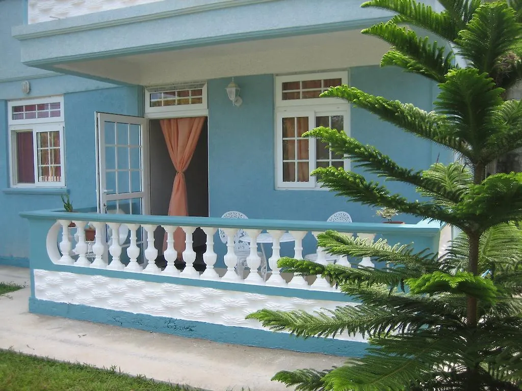 Castille Paradise Apartment Scotts Head Village Dominica